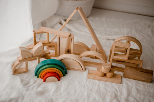 QTOYS - Hollow Blocks With Rainbow - 40 Pieces